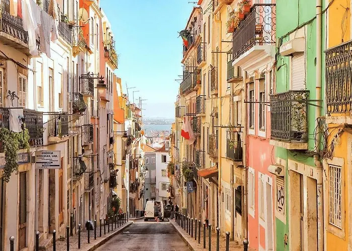 Your Home In Bairro Alto