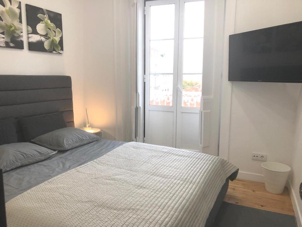Your In Bairro Alto Apartment