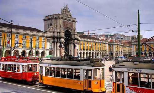 Your In Bairro Alto Apartment